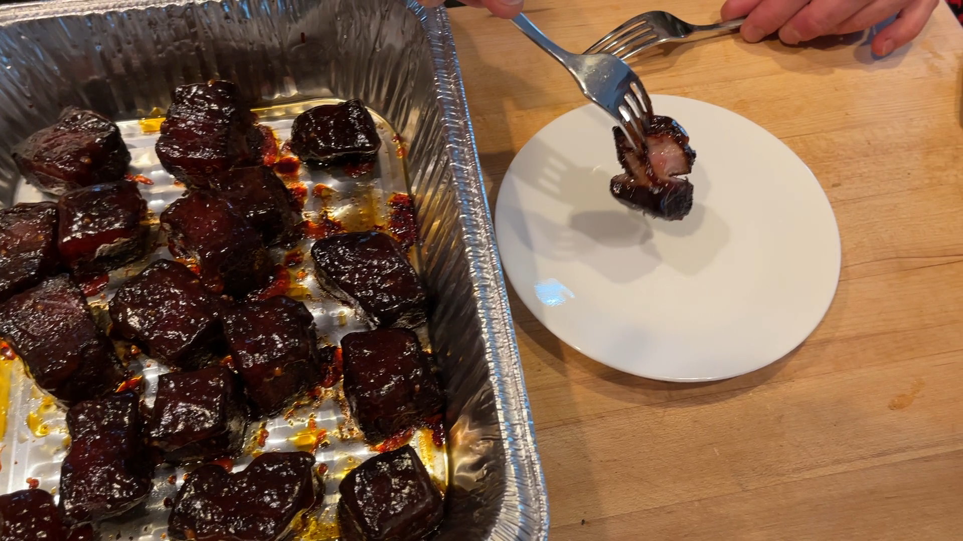 https://www.seriousketo.com/wp-content/uploads/2022/07/Pork-Belly-Burnt-Ends-4.Movie_Snapshot.jpg